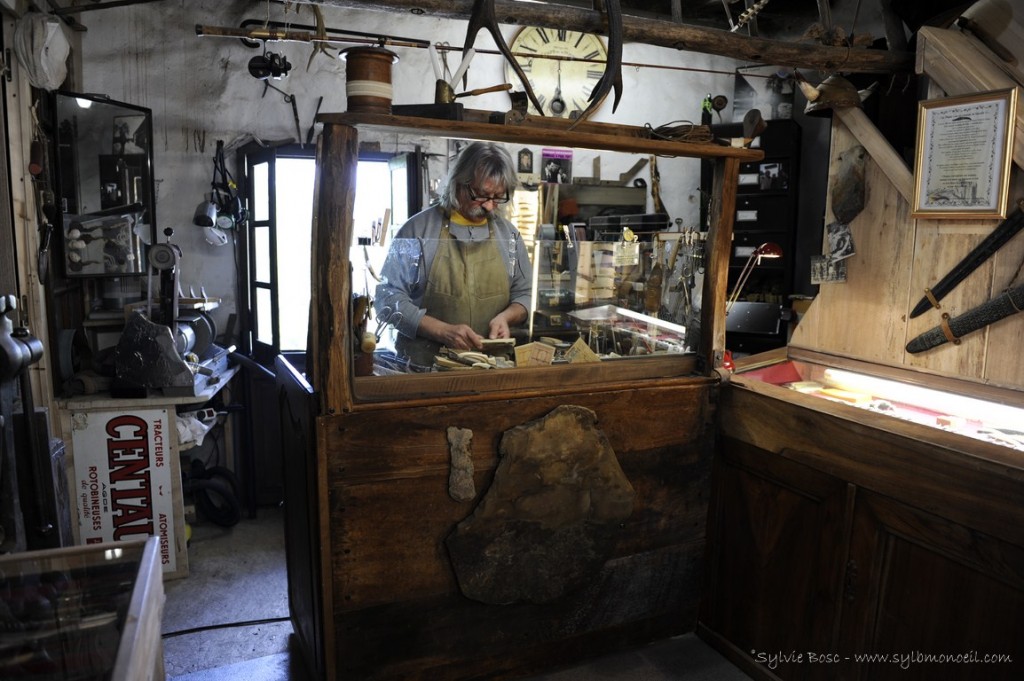 Reportage photo couteau le Najac, coutelier Najac
